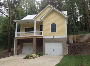 8942 Fuller Rd, Chattanooga, TN 37421