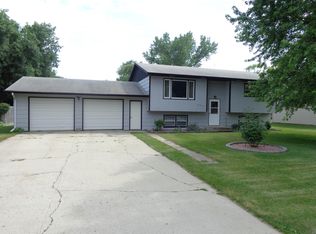 208 Lovejoy Ln, Aurora, SD 57002