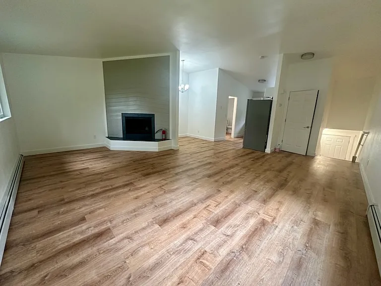 8421 Owen Cir #A — Photo 3