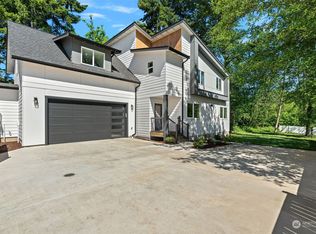 115 107th St SW #B, Everett, WA