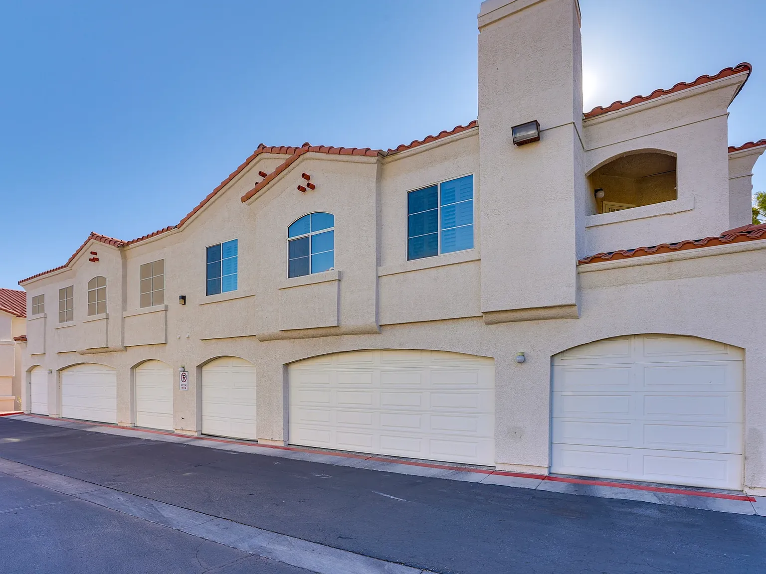 6821 Santa Isabel Ave — Photo 3
