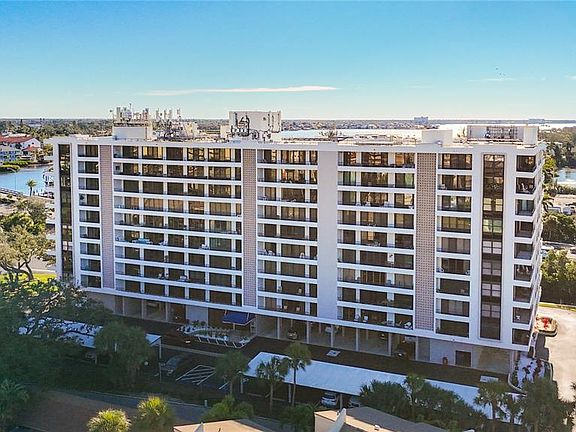 3rd image of 6415 Midnight Pass Rd APT 705