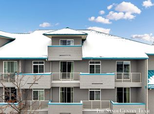 529 Miller Dr Unit 305, Grand Haven, MI 49417