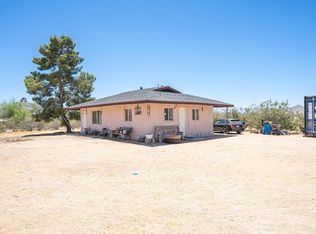 17116 Sycamore Rd, Apple Valley, CA 92307