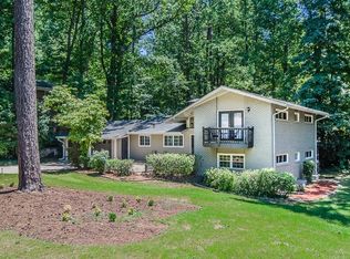 6017 Kayron Dr, Sandy Springs, GA