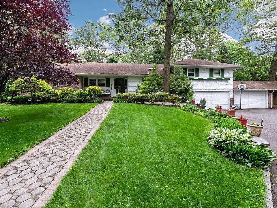1st image of 16 Linden Ln