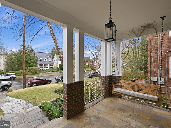 3rd image of 6018 Utah Ave NW
