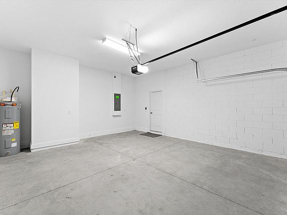 5th image of 627 W 25th St