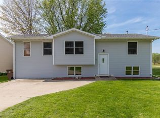 312 Elm St, De Soto, IA 50069