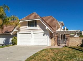 27134 Rio Pecos Dr, Santa Clarita, CA 91354