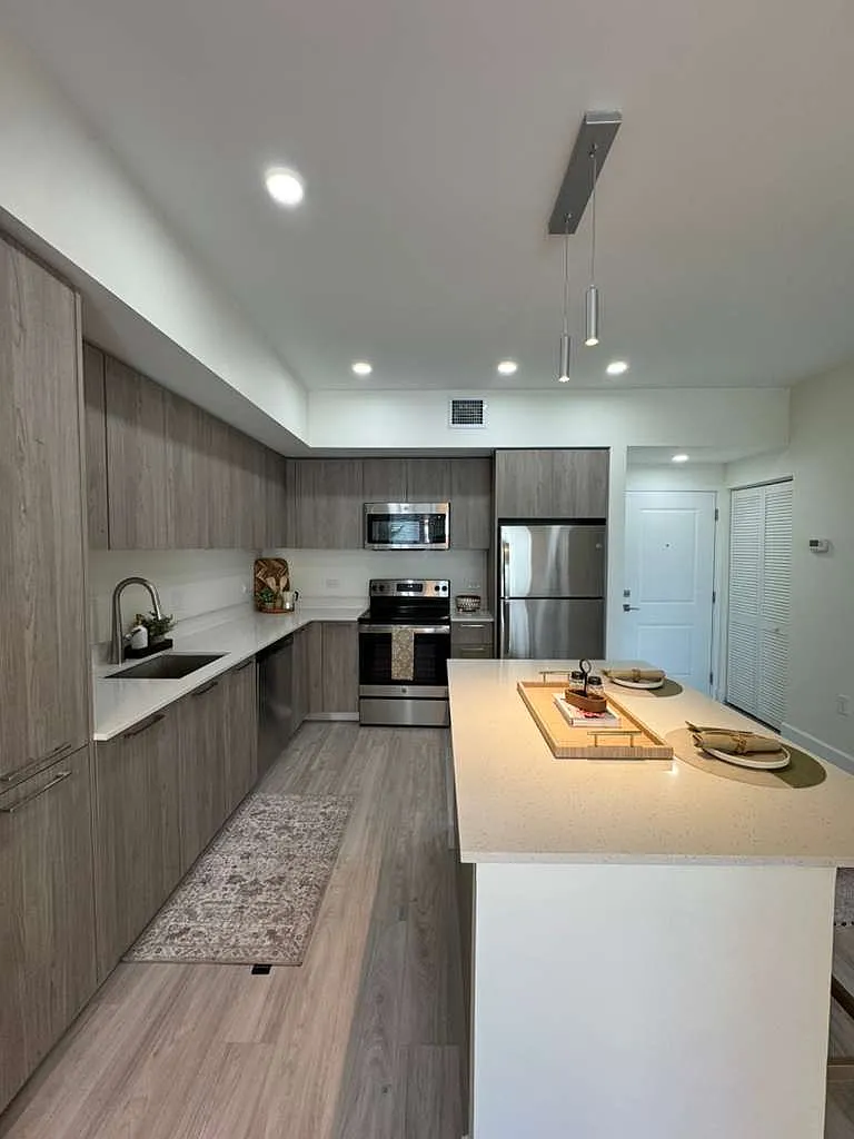 1 bed, 814 sqft, $2,150 — Photo 1