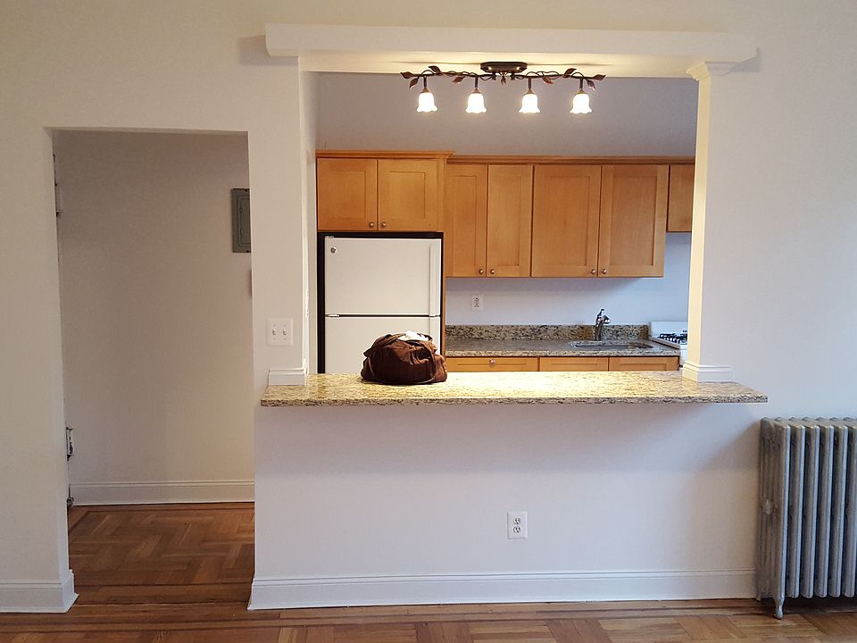 2nd image of 360 95th St APT 1A