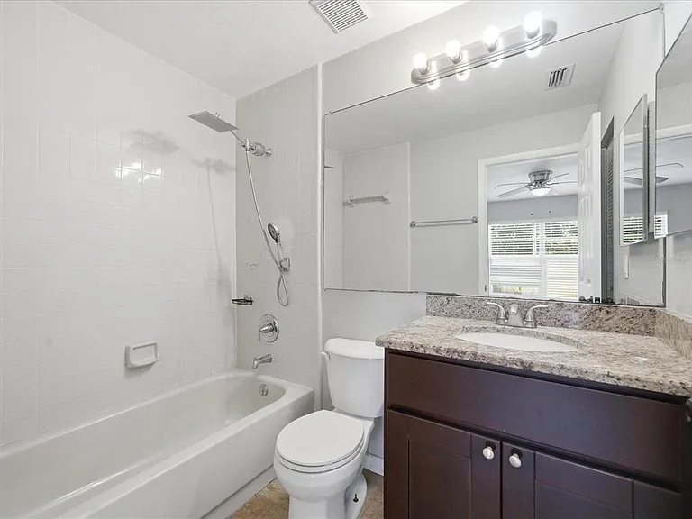 7615 Lemon Wood Ct — Photo 31