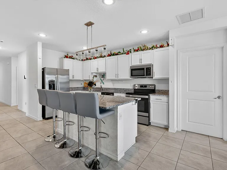4954 Armina Pl — Photo 10