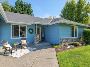 1126 SE Allenwood Dr, Grants Pass, OR