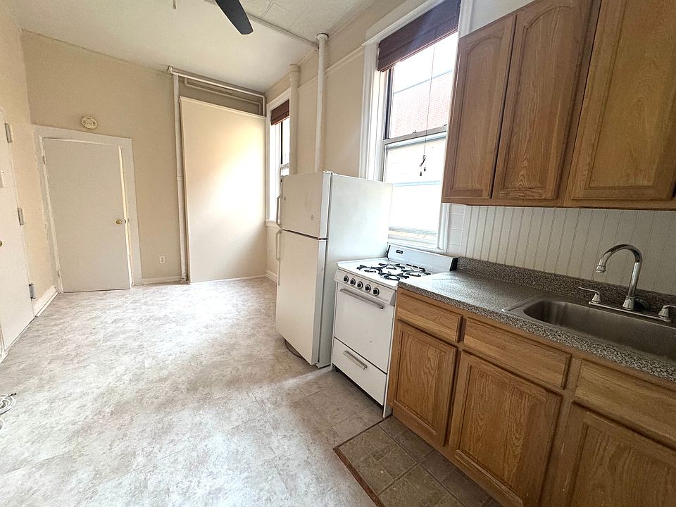 1st image of 25-21 23rd St #4