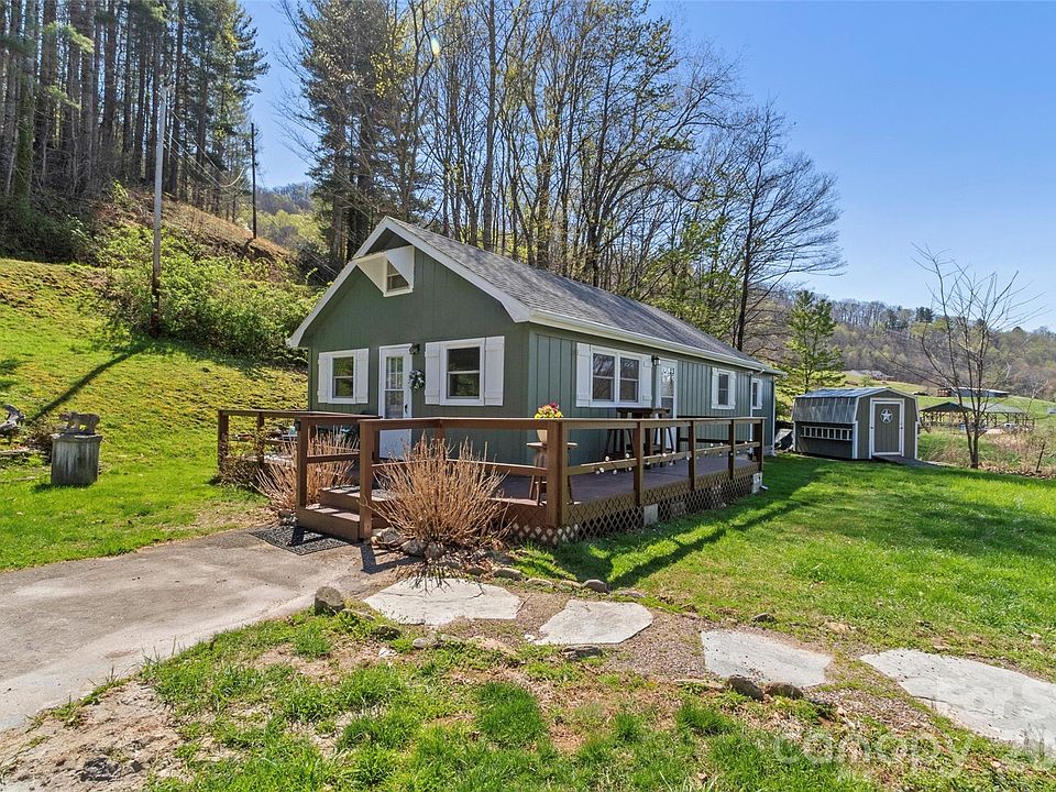 1st image of 24 Baldridge Dr
