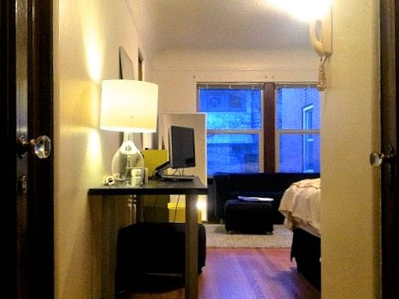4th image of 615 14th Ave E APT 209