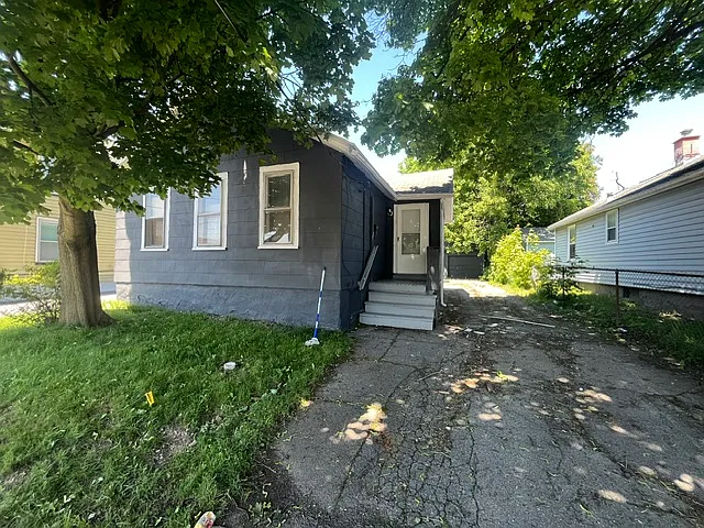 18 Syke St — Photo 1