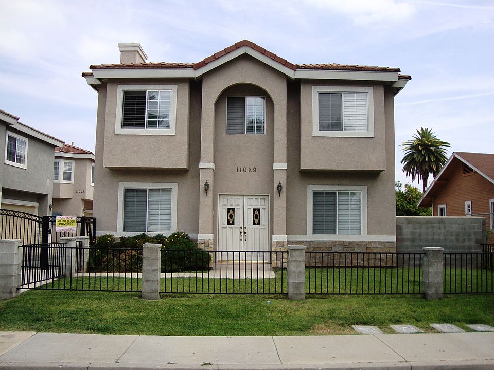 1st image of 11029 McGirk Ave