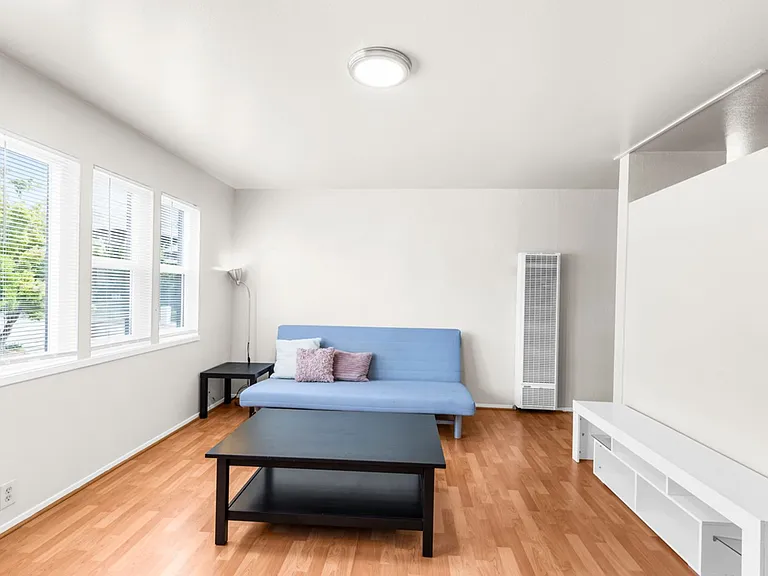 2500 Dana St — Photo 48