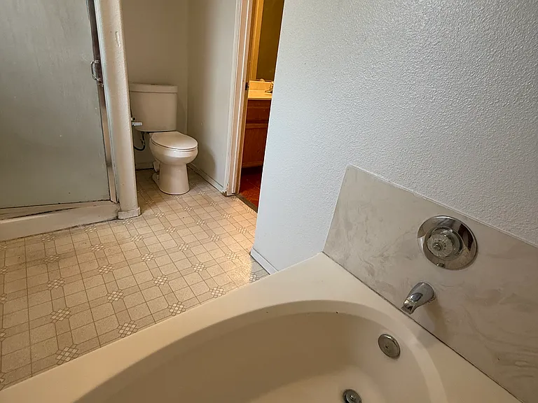 5518 E Byrd Ave — Photo 8