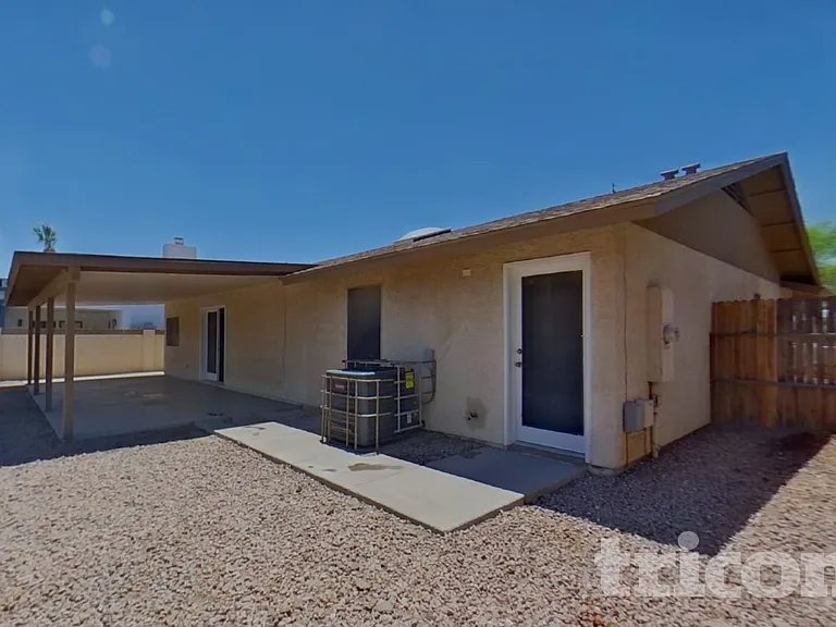 2403 S Evergreen Rd — Photo 15