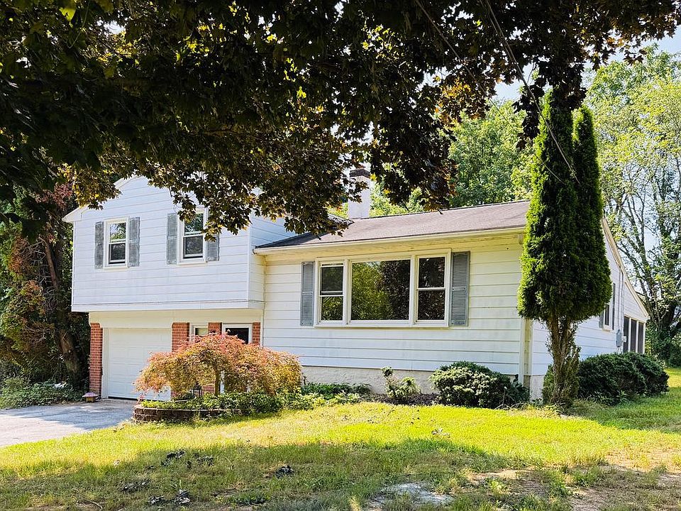1st image of 128 Union Rd