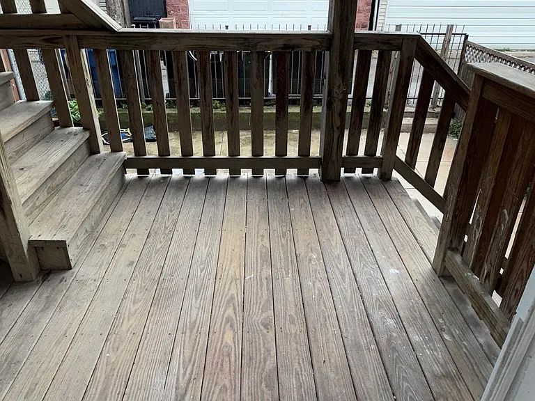 1114 N Wolcott Ave #1R — Photo 10