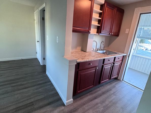 118 Laval St #2