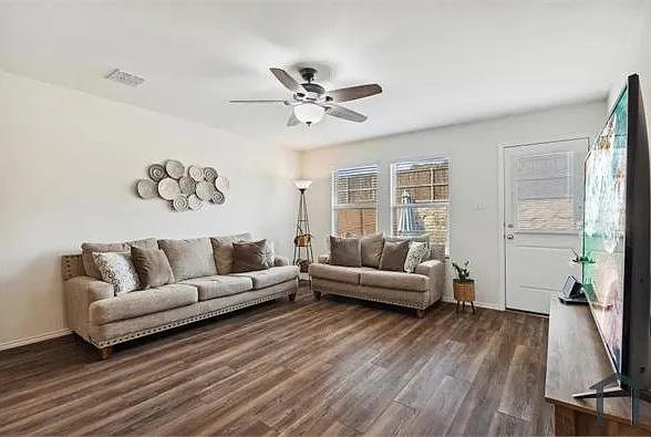 6012 Parkview Hills Ln — Photo 12