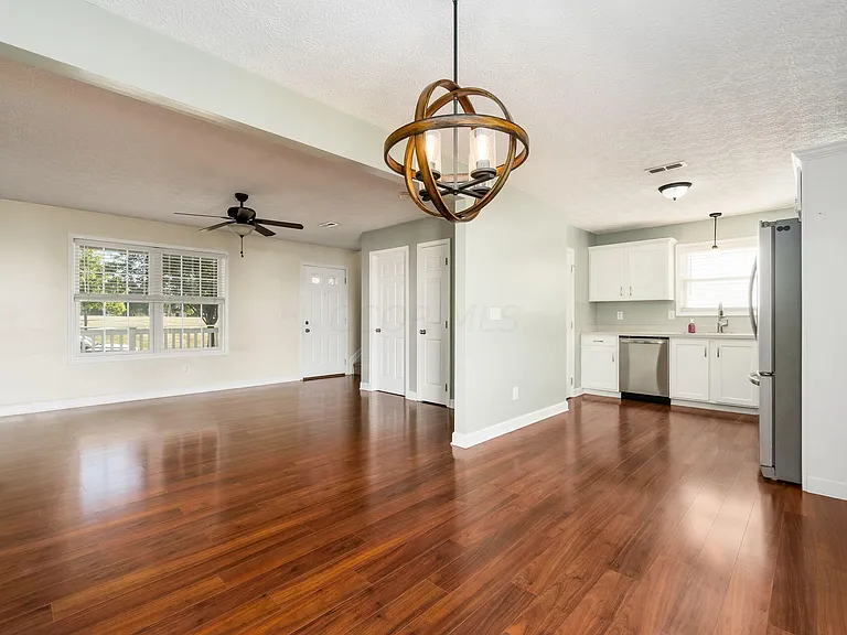1383 Pansy St #200 — Photo 13