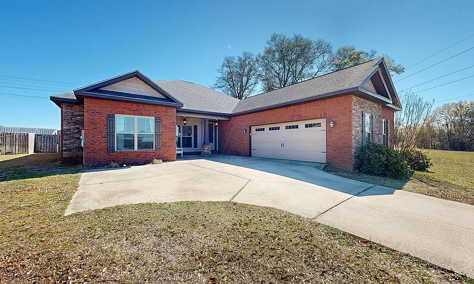 1st image of 105 Southern Winds Dr