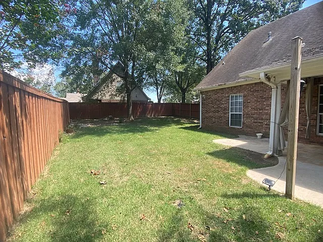 601 Brown Dr — Photo 33