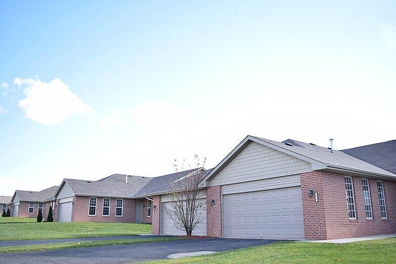 2nd image of 6433 Harvest Ln