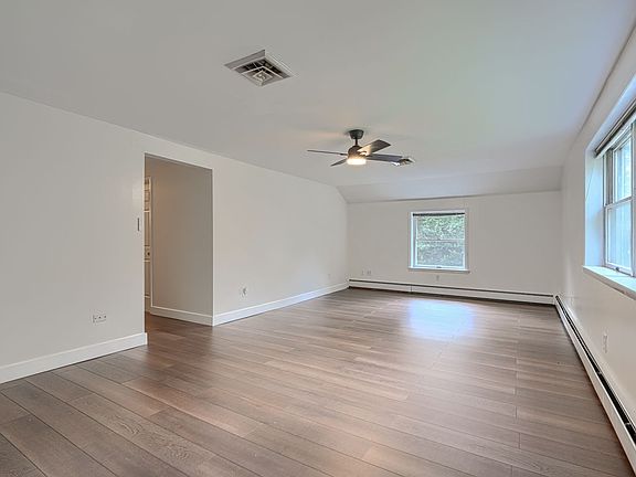 5th image of 1703 Roland Ave