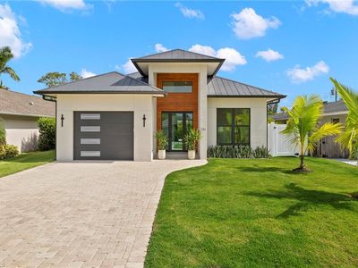 781 103rd AVE N, Naples, FL, 34108