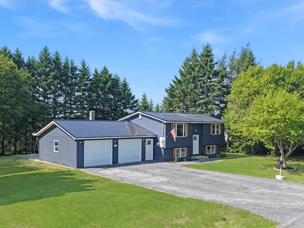 15 Strawberry Bank Road, Presque Isle, ME 04769