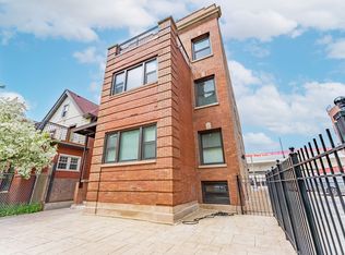4716 N Winthrop Ave, Chicago, IL 60640