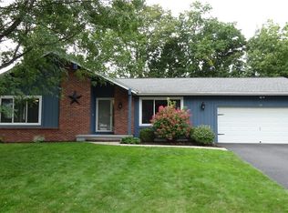 49 Red Hickory Dr, Rochester, NY 14626