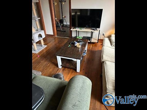5th image of 3614 Bradley St SW