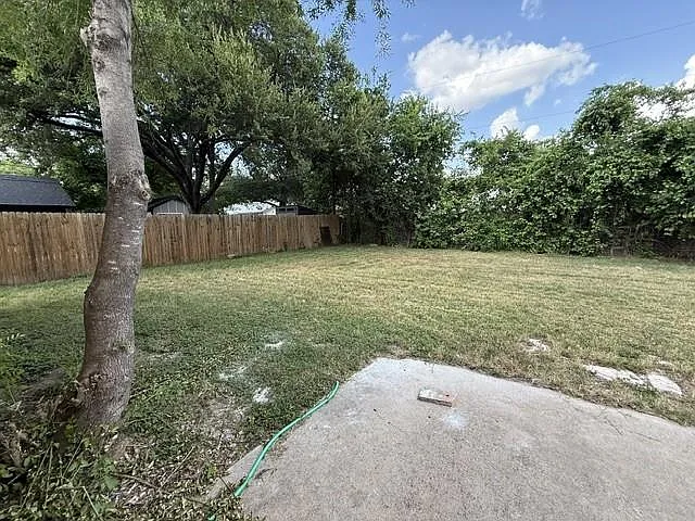 1902 Bradmore Dr — Photo 19