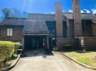 59 Willowick Dr, Lithonia, GA 30038