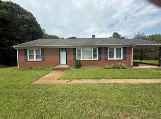 11641 Highway 47, Chase City, VA 23924