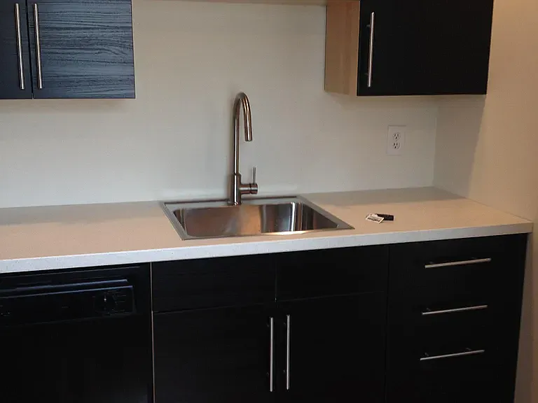 806 E Broadway #2 — Photo 5
