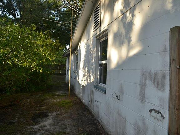 4th image of 6071 101st Ave