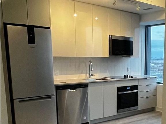 4th image of 2920 Highway 7 Rd #1408