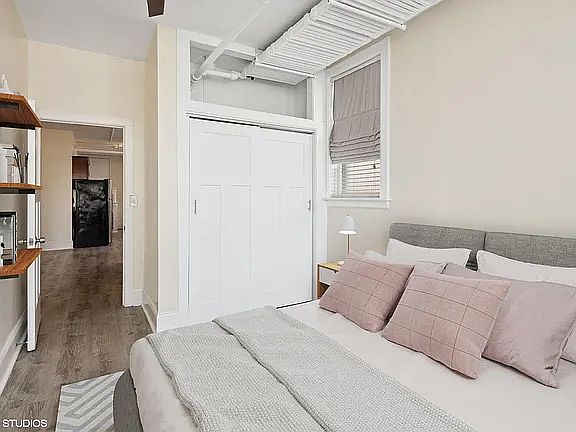 5th image of 3912 N Central Park Ave #G