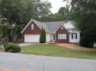 109 Buena Vista St, Winder, GA 30680