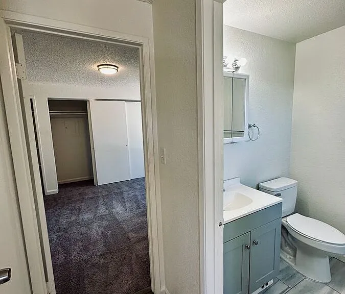212 Hillcrest Dr #5 — Photo 11